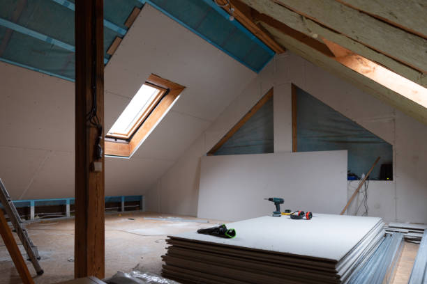 Best Specialized Insulation Services in Independence, WI